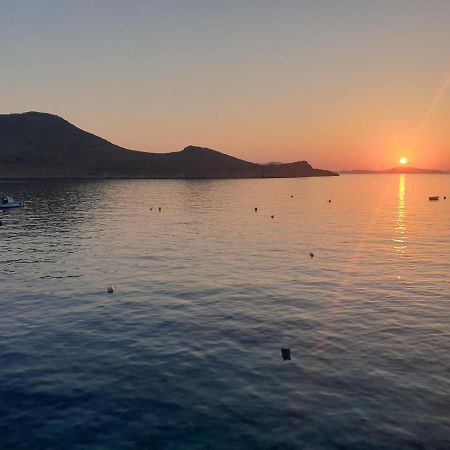 Casa Porphyra Villa Chalki Town Dış mekan fotoğraf