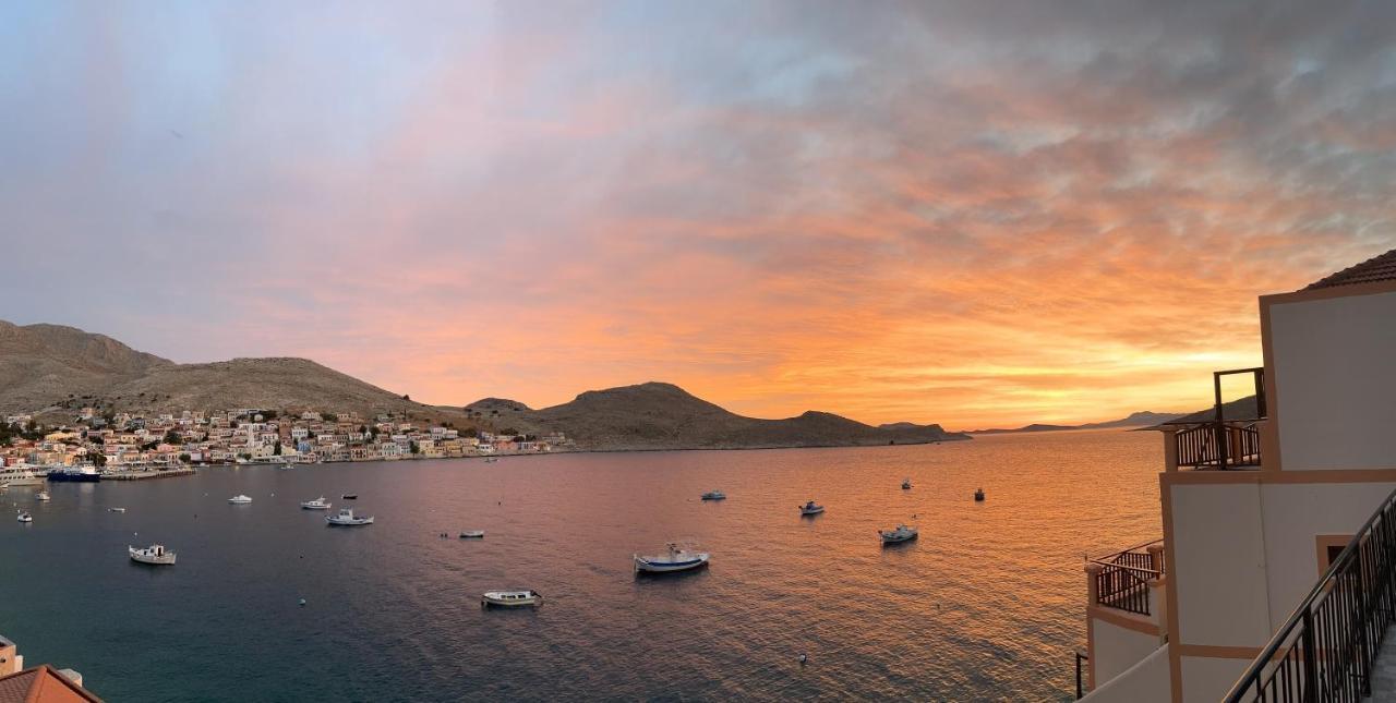 Casa Porphyra Villa Chalki Town Dış mekan fotoğraf
